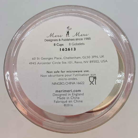 Meri Meri Santa Cups - Picture 3 of 3